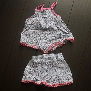 Epic Threads Pink and Gray Floral Outfit